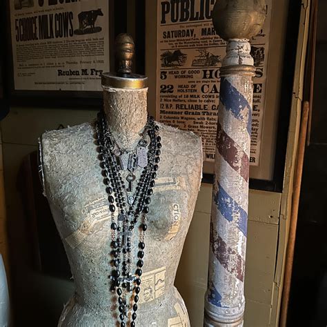 Miss - So Many Goodies Inside & Outside! Don't be Late! LAST Junk in ...