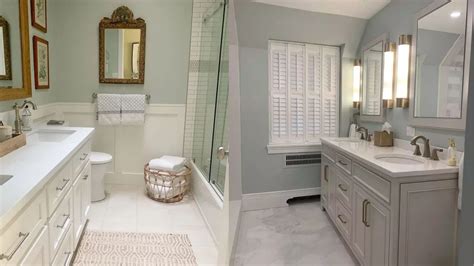 Sea Salt by Sherwin-Williams: Bathroom Paint Guide - Enthralling Gumption