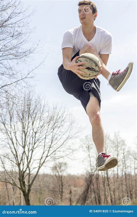 What Are Layups In Basketball 的图像结果