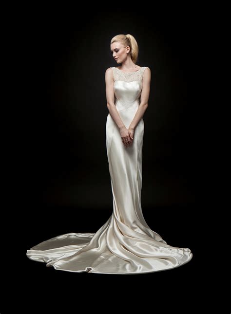 47 Sensational Pearl Wedding Dresses For Your Special Day - PearlsOnly :: PearlsOnly | Save up ...