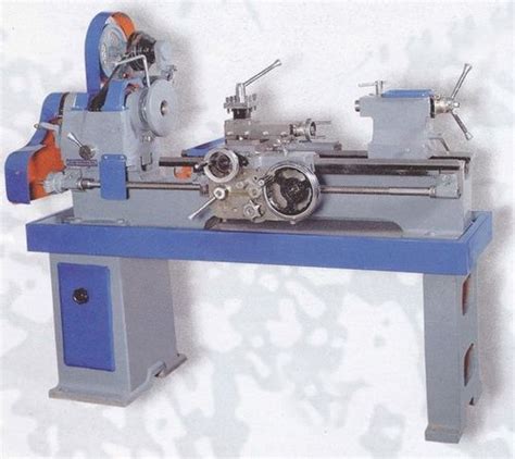 Simple Lathe Machine 的图像结果