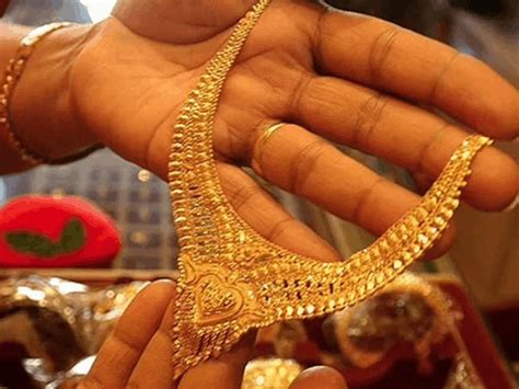 10 grams of gold increased by ₹339 to ₹1,00,827; gold Became costlier ...