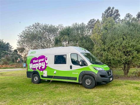 33 Incredible Campervan Sites in New Zealand