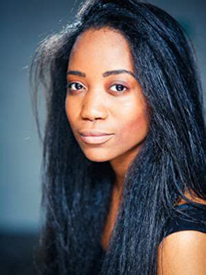 Book Shannon Hayes For Celebrity Endorsement | Appearance