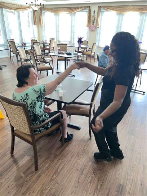 Maison - It was a beautiful afternoon with our residents, families and ...