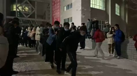 混班混餐混住……多民族文化在广州这所中学碰撞交融-新闻频道-和讯网