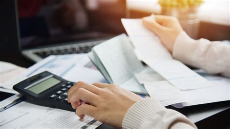 ¿Cómo elegir un Abogado de Bancarrota? - Lerner & Rowe Law Group