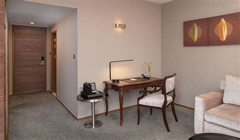 Executive Suites and Studio Suites- Luxury Hotel Bangkok - Swissotel ...