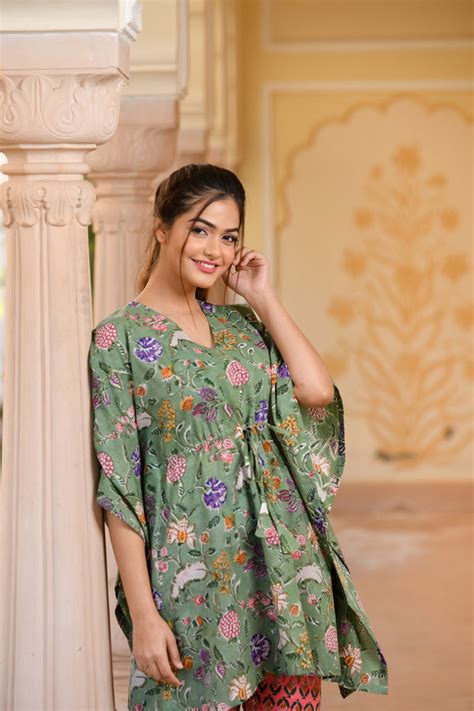 Kaftans - Buy Kaftan for Women Online in India 2024 | Jaipuri Adaah