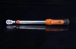 Shubham Bluepoint and Groz - Grease Pump Equipment Distributor ...