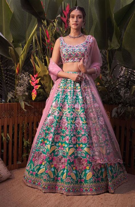 4 Beautiful Multicolor Lehenga Designs For A Vibrant Desi Look | Herzindagi