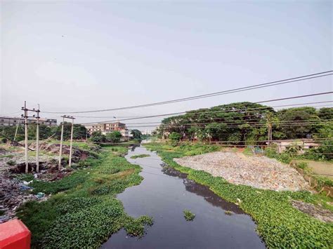 Bangladesh’s sprawling textile industry is spewing toxic wastewater ...