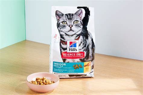 Hill's Science vs Purina Cat Food: Best Cat Food Battle - Animalyour