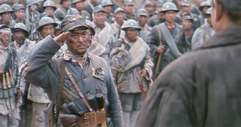 堪称最好的抗日战争电影，这部电影真实再现了什么叫血肉长城_台儿庄
