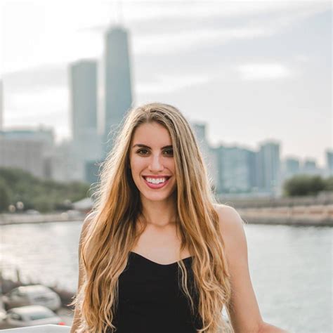 Ashley Reed – Medium