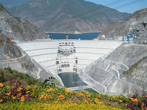 中国水利水电第八工程局有限公司 科研设计院 老挝南欧江三级水电站下闸蓄水
