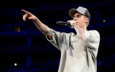 Justin Bieber to debut new single 'Anyone' during New Year's Eve ...