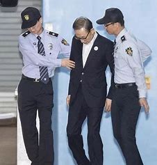 韩国检方申请拘捕李在明 的图像结果