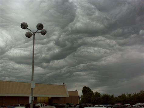 Unique 'Undulatus Asperatus' Clouds - June 7th, 2010