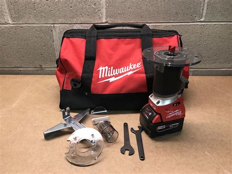 Milwaukee M18 Router Using Template Guide 的图像结果