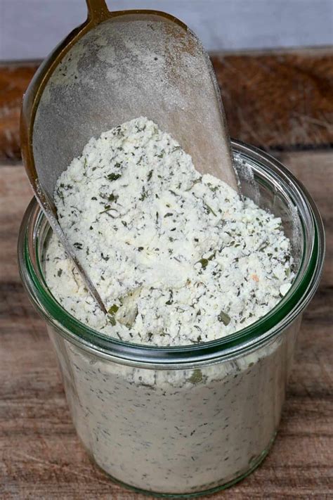 Homemade Ranch Seasoning Mix - Alphafoodie