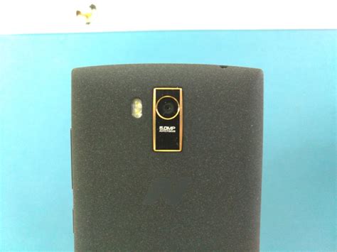 Spice Nexian NV-45 unboxing and first look: Affordable Rs. 3,799 ...