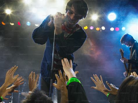 Microphone Check Documentary 的图像结果