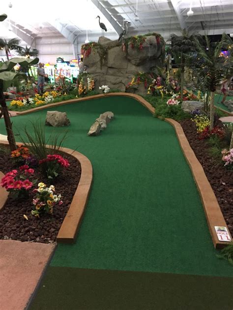 Mini Golf Range 的图像结果