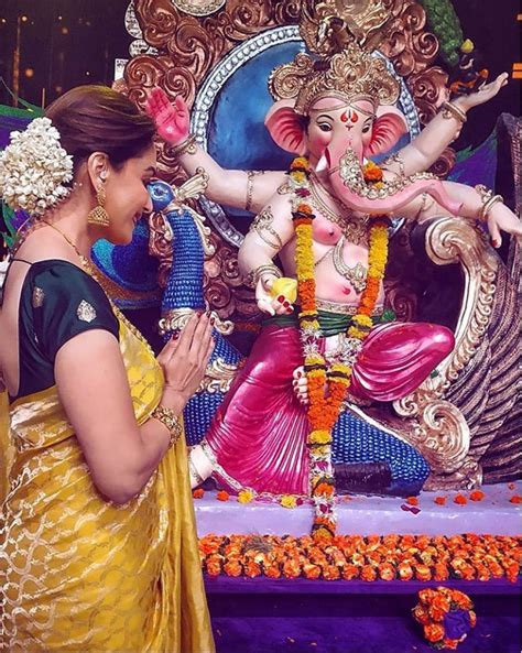 How Bollywood Stars Celebrate Ganesh Chaturthi 2018? | Vogue India ...