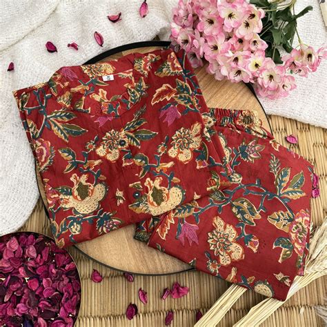 Vriksham Floral Printed Co-ord Set-Red-VS4418 – vrikshamindia