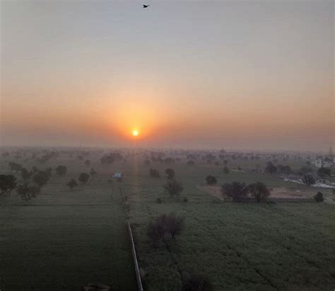 SPOT ON 87465 SHREE KRISHNA PALACE (Neemrana, Rajasthan) - Hotel ...