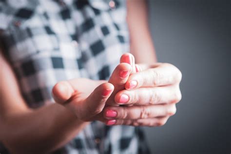 Skin Inflammation in Adults – Saturn by GHC