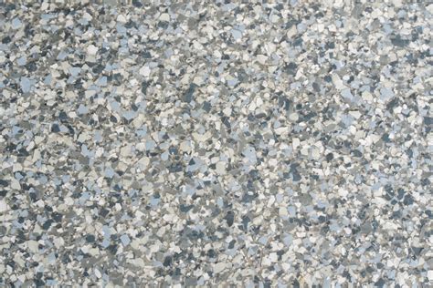 Polyaspartic vs. Urethane for Garage Floor Coatings: What’s the Difference?