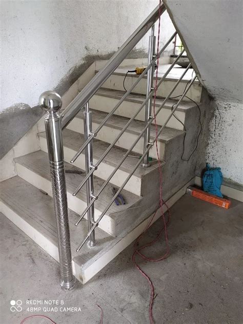 Stainless Steel Railing Accessories - Railing Handle 304 Retailer from Pune