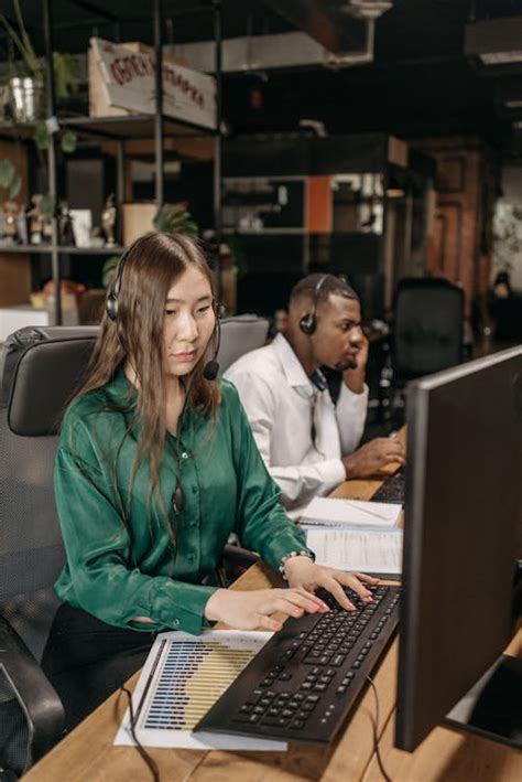 High Resolution People at a Computer 的图像结果