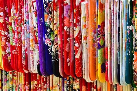 Traditional Japanese Colors - Great Research
