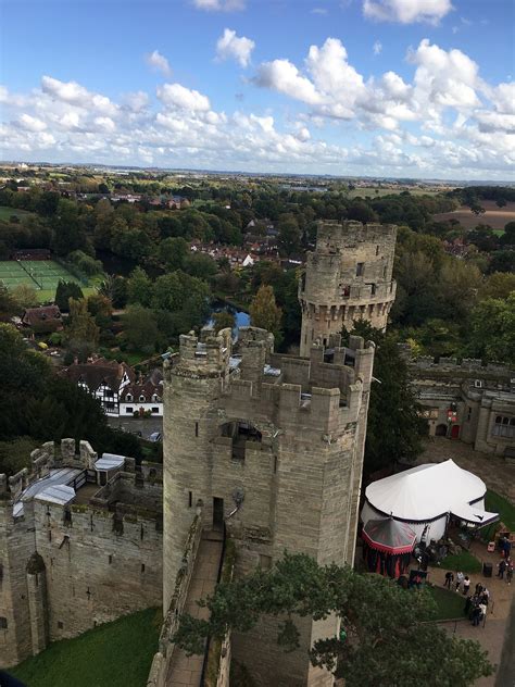 Warwick Castle Accommodation Banquet Room: Pictures & Reviews - Tripadvisor