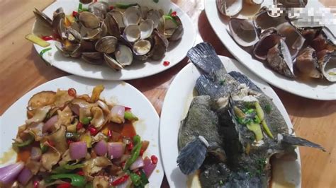 游客点4个菜被收1500元，涉事海鲜店曾多次被投诉_凤凰网视频_凤凰网