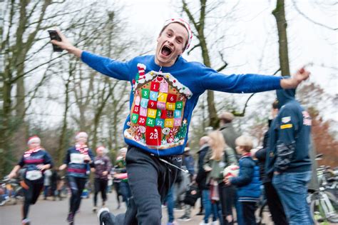 Are pharmacies open Christmas Day 2025? Details on CVS, Walgreens