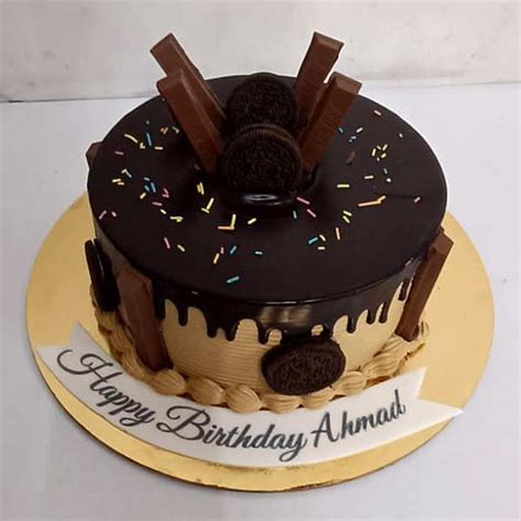 Oreo KitKat Chocolate Cake Online | Just Bake