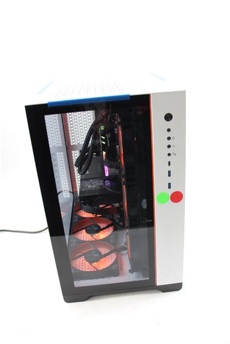 Custom Computer 的图像结果