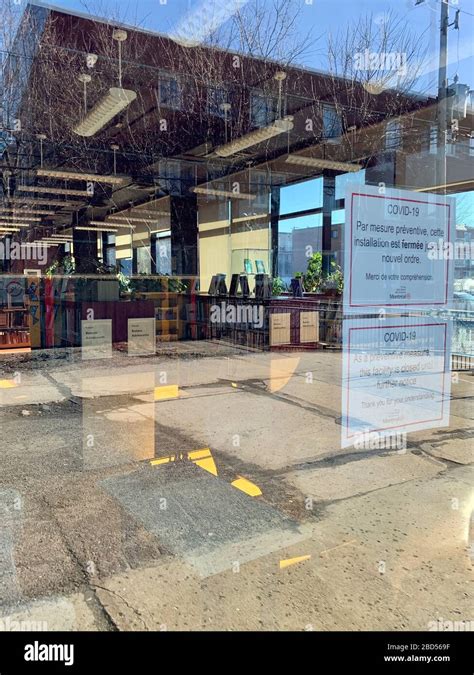 Library Closed Sign 的图像结果