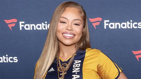 Hey, Mama! Latto’s Mom Steps Out Alongside Her & Her Sister, Brooklyn ...