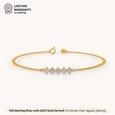 Twinkle Line Bracelet in 92.5 Sterling Silver