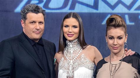 Watch Project Runway All Stars Season 3 Streaming Online | Peacock