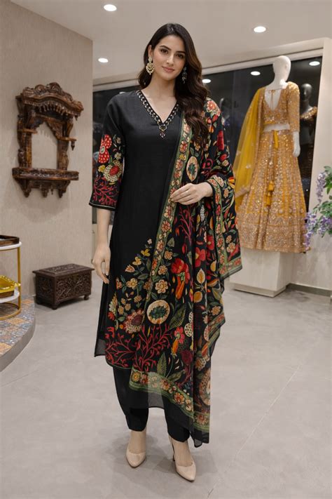 Black Floral Printed Kurta Set with Pants & Dupatta – Rithika Suits