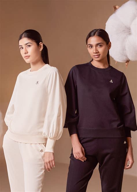 Luxury Women's Clothing for Modern Elegance | ALONGE