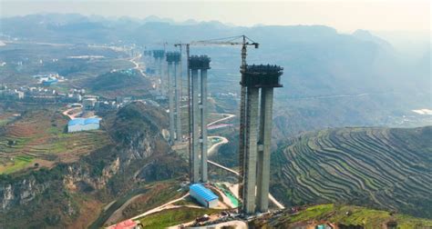 新华社：从万桥飞架看中国奋斗——在贵州高高的山岗上－国务院国有资产监督管理委员会