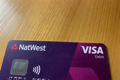 The cheapest music streaming service in the UK - Household Money Saving