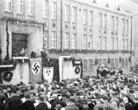 Historische Verantwortung | Wintershall Dea GmbH